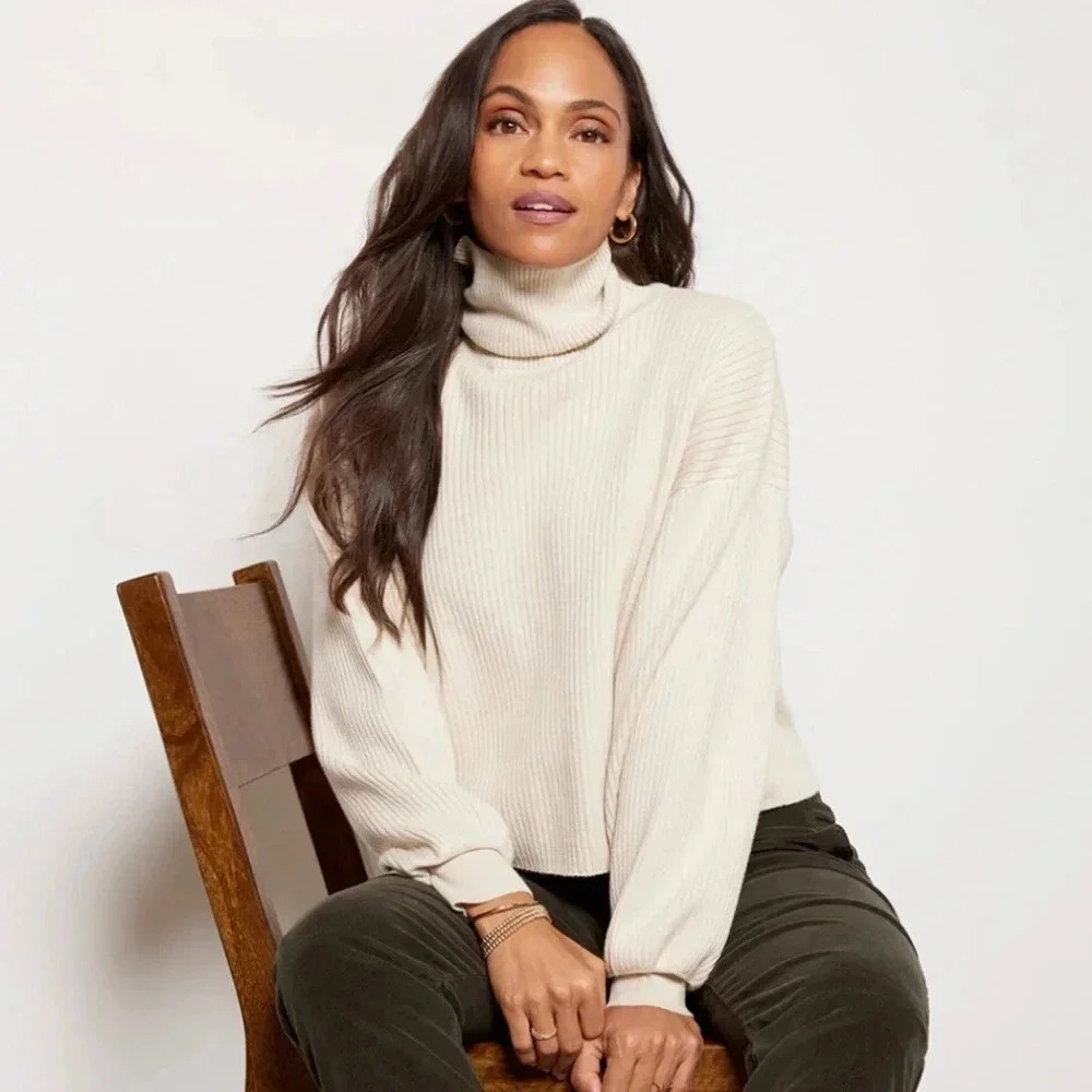 Good American Cream Ribbed Mock Neck Sweater‎